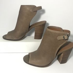 Lucky Brand Lisza Open Toe Bootie size 9